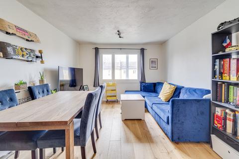 1 bedroom apartment for sale, Heddington Grove, Islington, London, N7