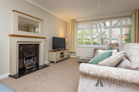 3 bedroom detached house for sale, Bolton Terrace, Radcliffe-On-Trent