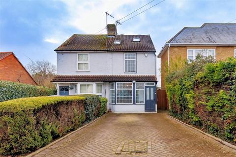 43 Upland Road, Thornwood, Epping, CM16 6NJ