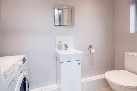43 Upland Road, Thornwood, Epping, CM16 6NJ