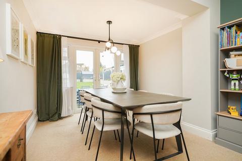 123 Prospect Road, Totley Rise, Sheffield, S17 4HW