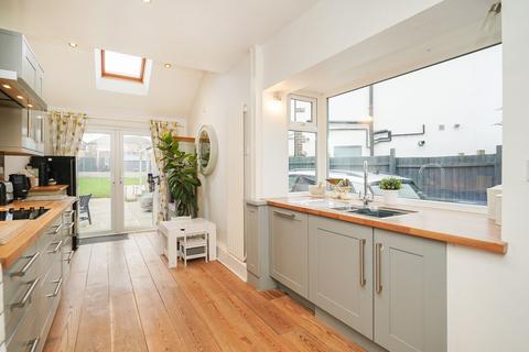 123 Prospect Road, Totley Rise, Sheffield, S17 4HW