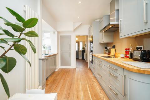 123 Prospect Road, Totley Rise, Sheffield, S17 4HW