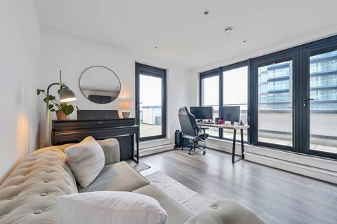 1 bedroom flat for sale, Dutfield House, Woolwich, London, SE18