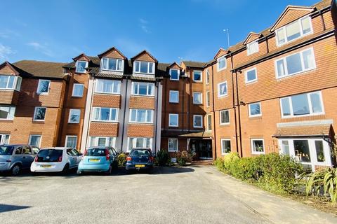undefined, Charles Street, Petersfield GU32