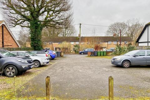 1 bedroom flat for sale, Durford Road, Petersfield GU31