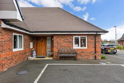 undefined, Farnham Road, Liss GU33