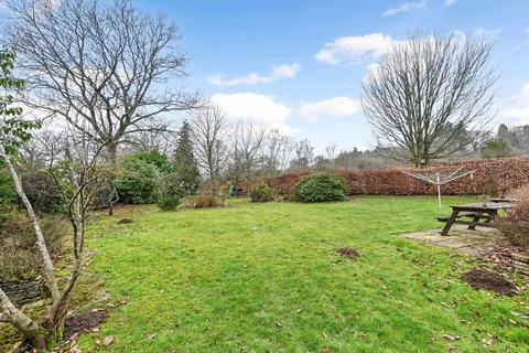 4 bedroom detached house for sale, Buckmore Avenue, Hampshire GU32