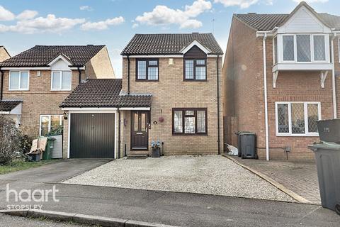 3 bedroom detached house for sale, Claverley Green, Luton