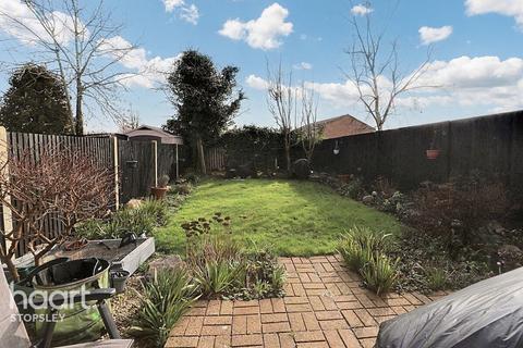 14 Claverley Green, Luton, LU2 8TA