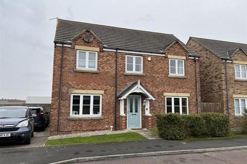 4 bedroom detached house to rent, Horsley Place, Christon Bank, Alnwick