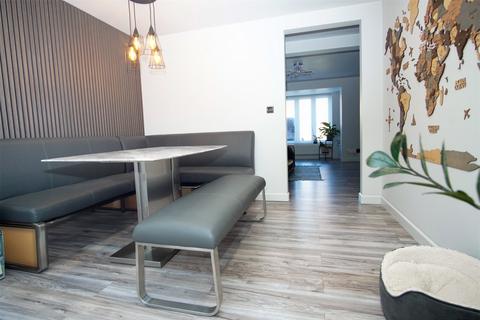 9 Streamway, Belvedere, DA17 6ND