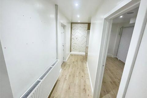 Property to rent, Sea Road, Sunderland, SR6