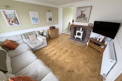 31 Downham Road North, Wirral, CH61 6UN