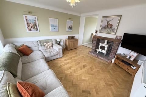 31 Downham Road North, Wirral, CH61 6UN