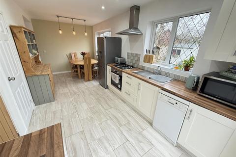 31 Downham Road North, Wirral, CH61 6UN