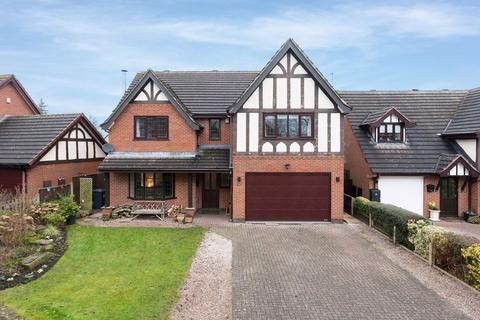 5 bedroom detached house for sale, Russell Close, Mossley, Congleton