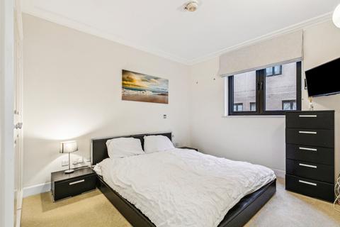 3 bedroom flat for sale, Point West, 116 Cromwell Road, London