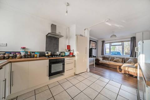 5 bedroom terraced house for sale, Larch Avenue, Stoughton, Guildford, GU1