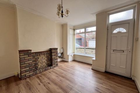 3 bedroom terraced house for sale, 201 Winn Street, Lincoln