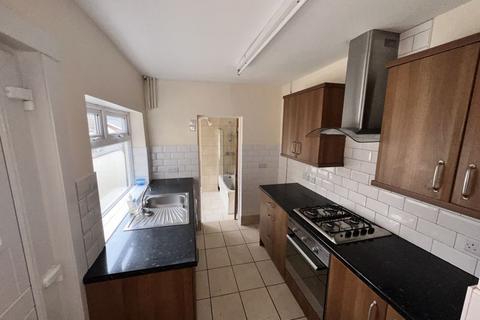 3 bedroom terraced house for sale, 201 Winn Street, Lincoln