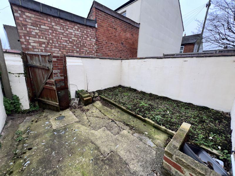Rear courtyard...