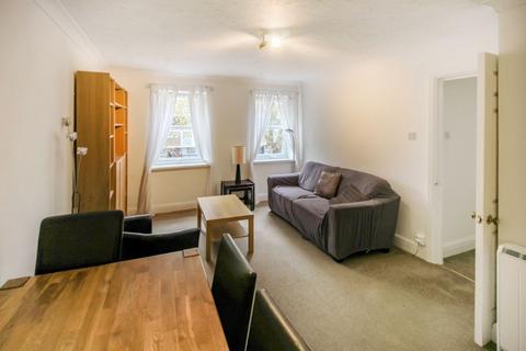 2 bedroom apartment to rent, Beatrice House, Stepney Green E1