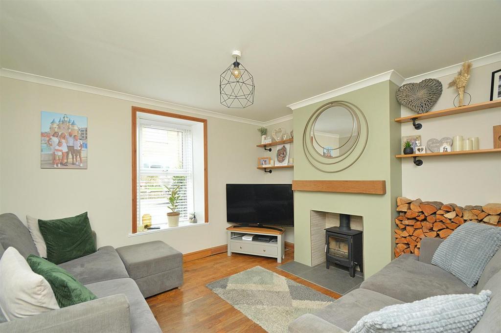 Resized Lounge1.jpg