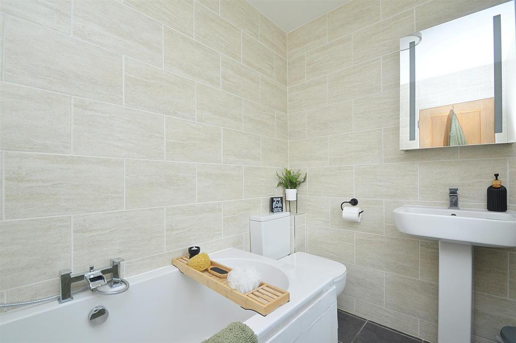 Resized Bathroom1.jpg