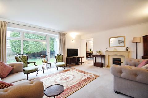 10 Chequers End, Winslow, Buckingham, MK18 3HT