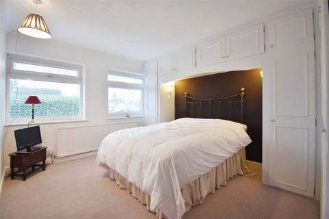 10 Chequers End, Winslow, Buckingham, MK18 3HT