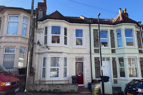 3 bedroom terraced house to rent, Weight Road, Bristol