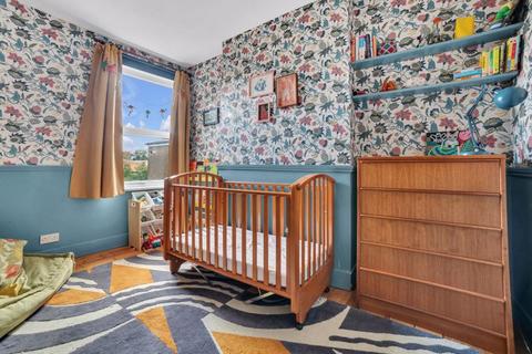 123 Davidson Road, Croydon, CR0 6DN