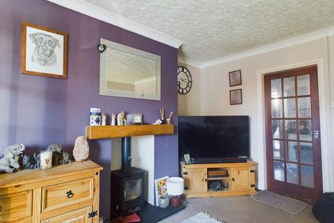 3 bedroom semi-detached house for sale, Cantreyn Drive, Bridgnorth WV16