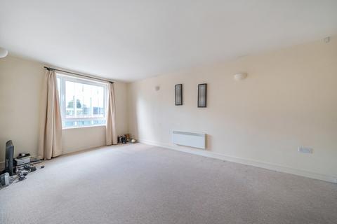 1 bedroom flat to rent, Bramwell Place, Chertsey Road, GU21