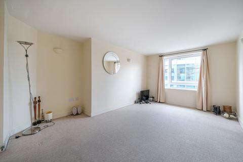 1 bedroom flat to rent, Bramwell Place, Chertsey Road, GU21