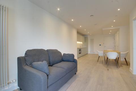 1 bedroom apartment to rent, Ellipse House Eden Place E16