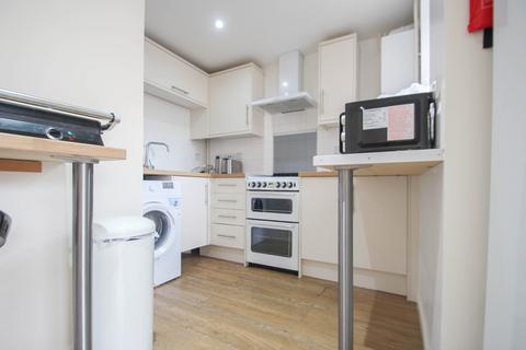 1 bedroom in a house share to rent, Alex Wood Road, CB4