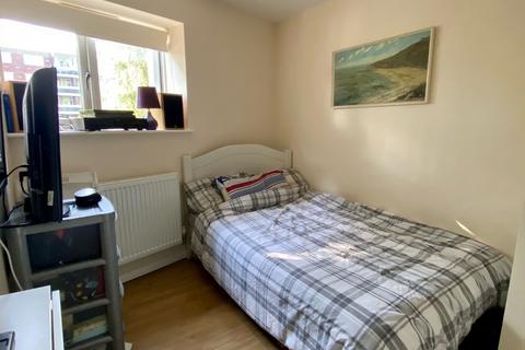 1 bedroom in a house share to rent, Alex Wood Road, CB4