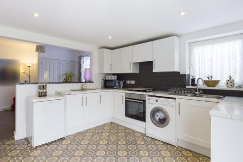 3 bedroom bungalow for sale, Sandy Lane, Redruth - Superb detached bungalow