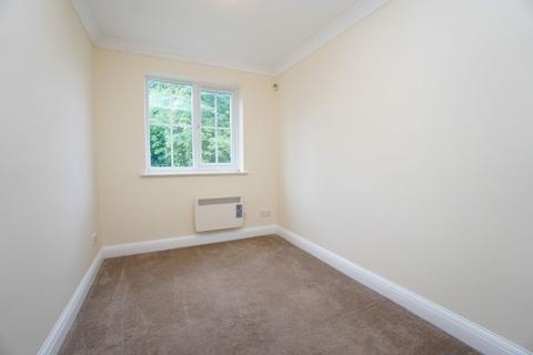 2 bedroom flat for sale, Gallows Lane, High Wycombe HP12