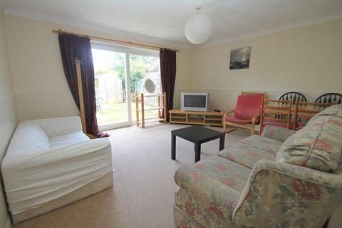 5 bedroom detached house to rent, Stanfield Road, Bournemouth BH9