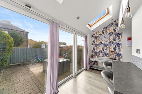 3 bedroom terraced house for sale, Harrogate Road, Leeds, LS19