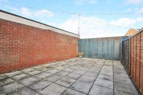 6 bedroom terraced house to rent, Southcote Road, Bournemouth BH1