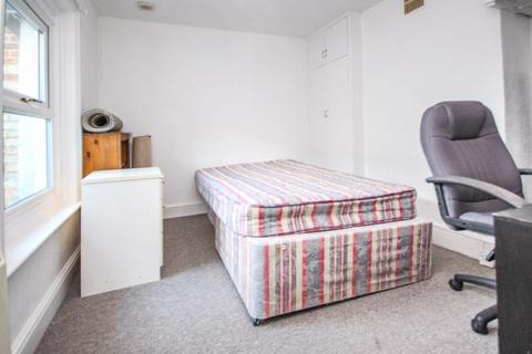 undefined, Wimborne Road, Bournemouth BH9