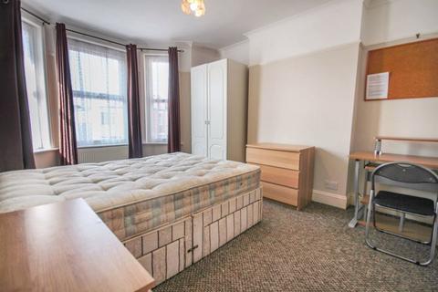 undefined, Shelbourne Road, Bournemouth BH8