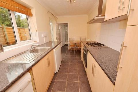 4 bedroom terraced house to rent, Northcote Road, Bournemouth BH1