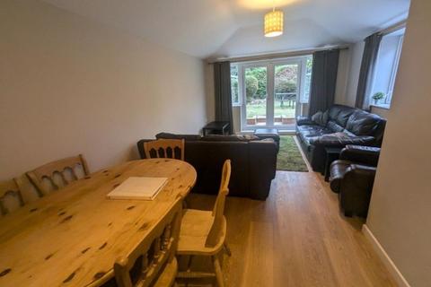 6 bedroom detached house to rent, Hankinson Road, Bournemouth BH9