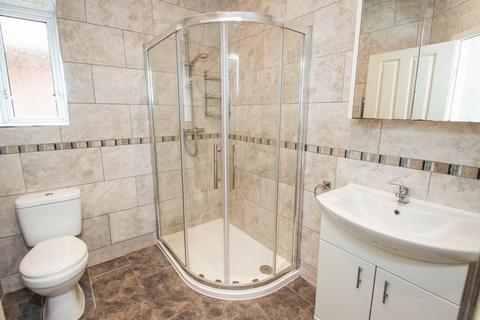 6 bedroom house to rent, Talbot Road, Bournemouth BH9