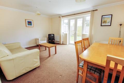 3 bedroom semi-detached house to rent, Shelbourne Road, Bournemouth BH8